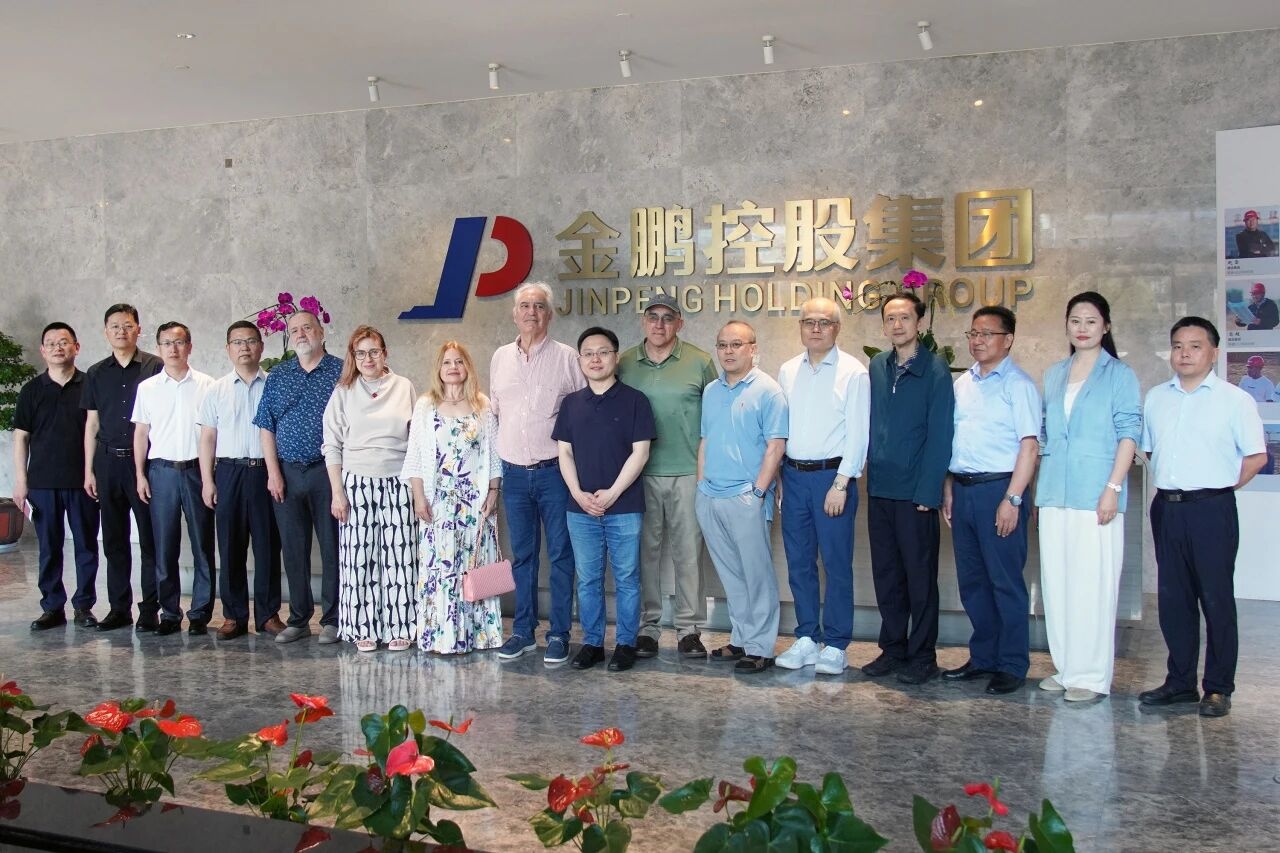 滁州学院2026年科技活动周与会外籍院士专家代表走进壹号娱乐参观调研